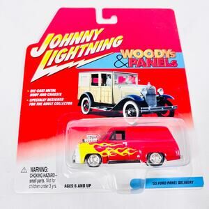 Johnny Lightning 1955 Ford Panel Delivery Woodys Panels Diecast 1:64 Red Flames